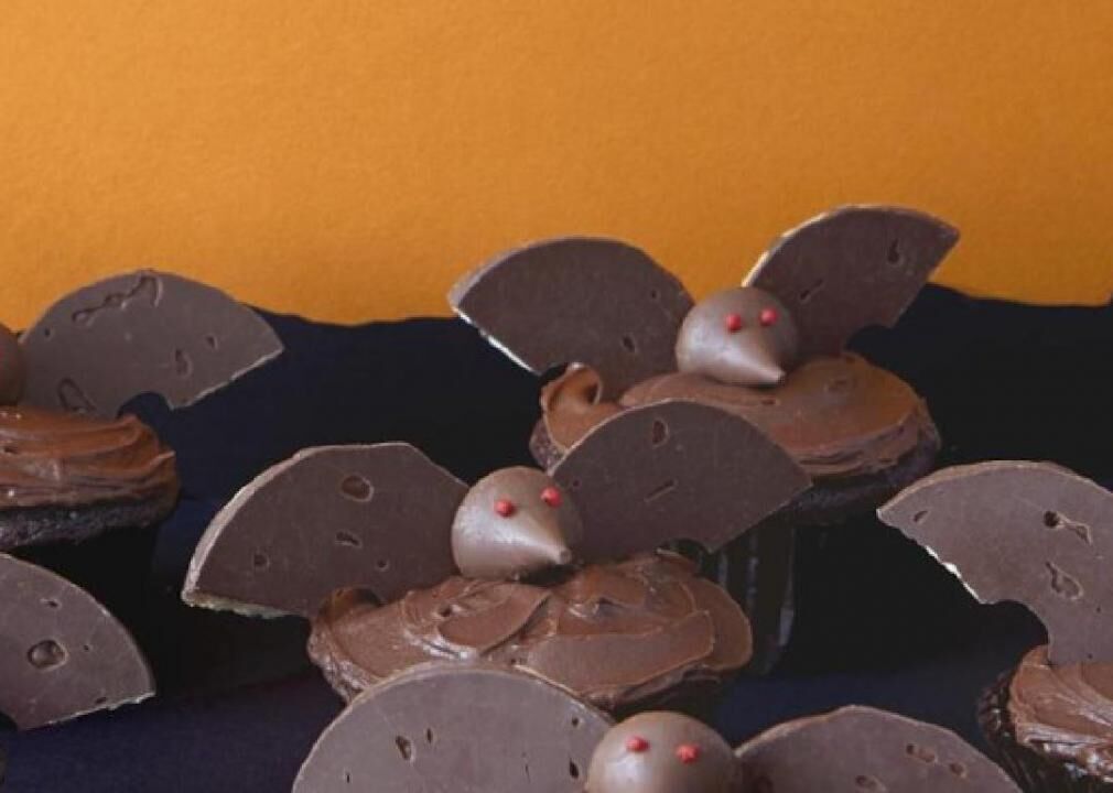 Bat Cupcakes